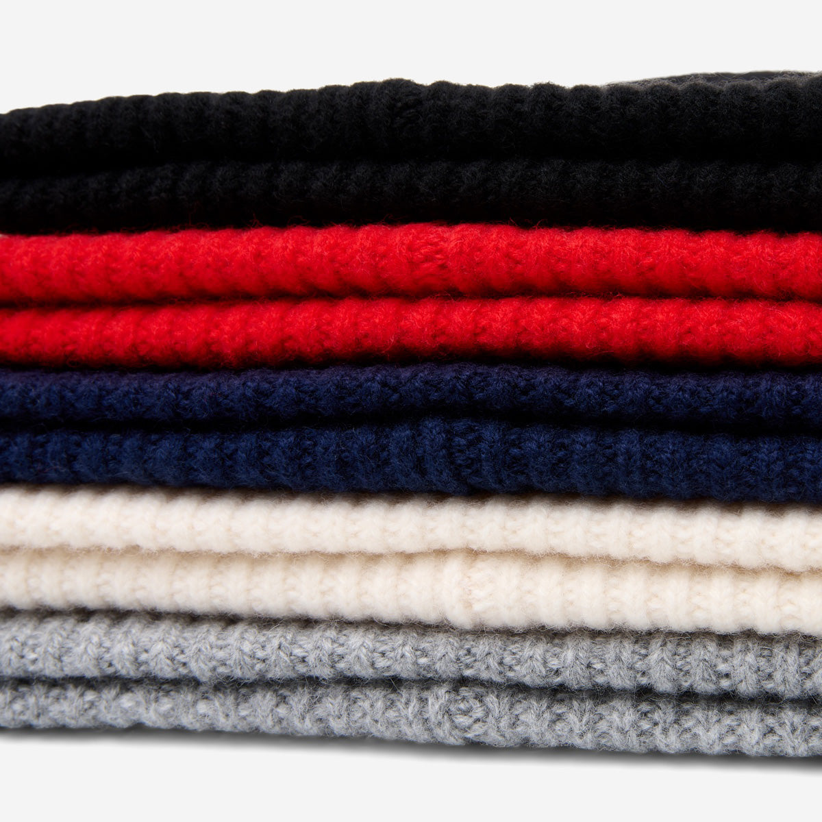 Mischa (red) - premium beanie made of soft Merino wool (unisex) - Schwartz & von Halen - EU - 10