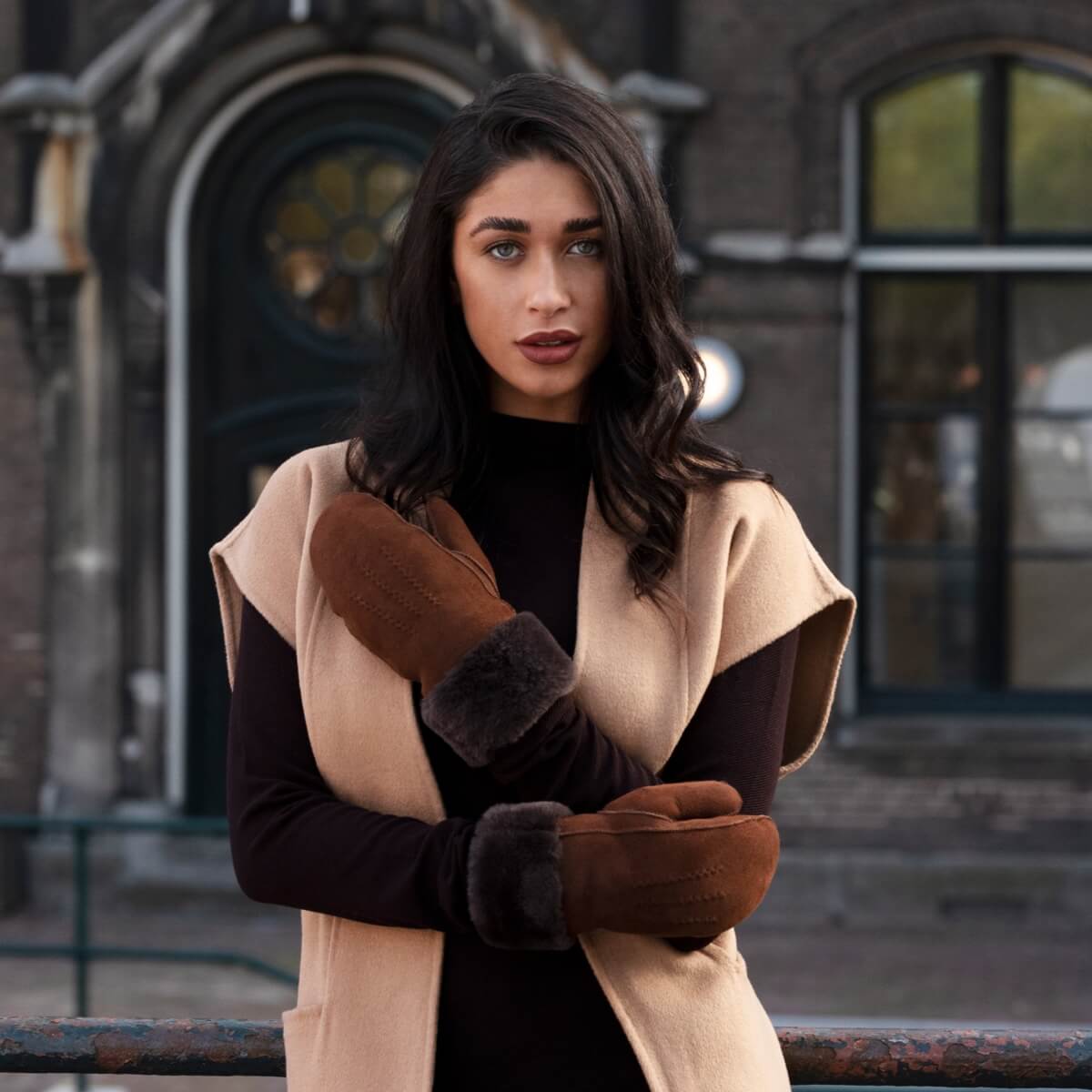 Beauvoire - suede mittens with luxurious sheep fur lining - Schwartz & von Halen - EU - 7