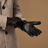 Hunter (black) – goatskin leather gloves with lambswool lining & touchscreen feature - Schwartz & von Halen - EU - 7