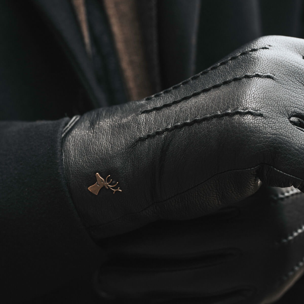 Hunter (black) – goatskin leather gloves with lambswool lining & touchscreen feature - Schwartz & von Halen - EU - 12