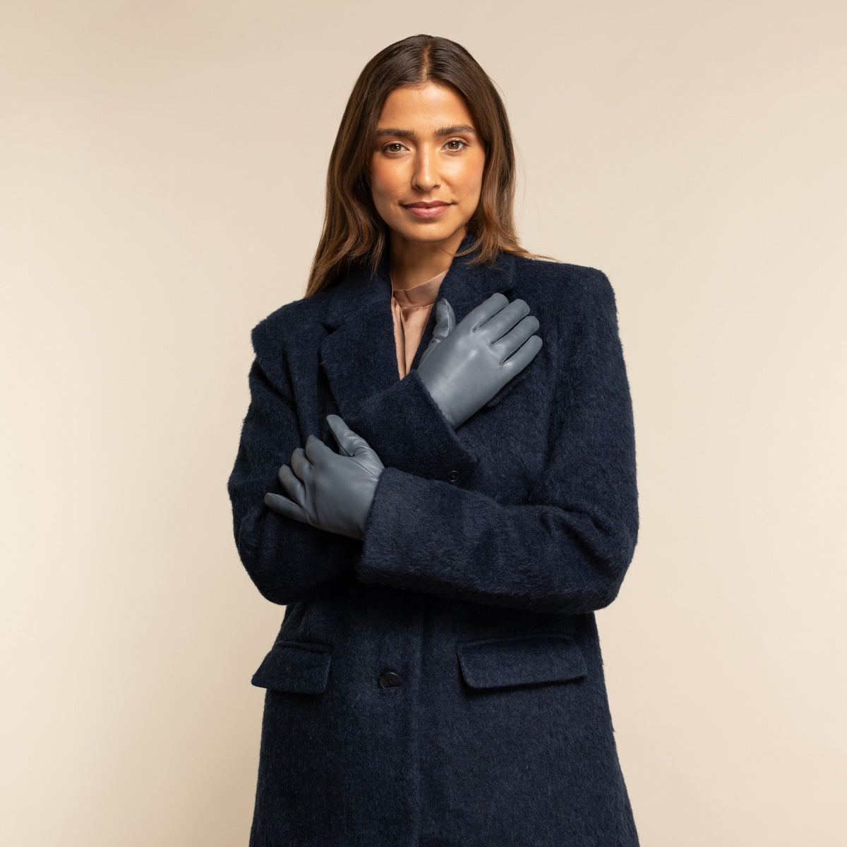Ivy (grey) – sheepskin leather gloves with wool/cashmere lining & touchscreen feature - Schwartz & von Halen - EU - 8