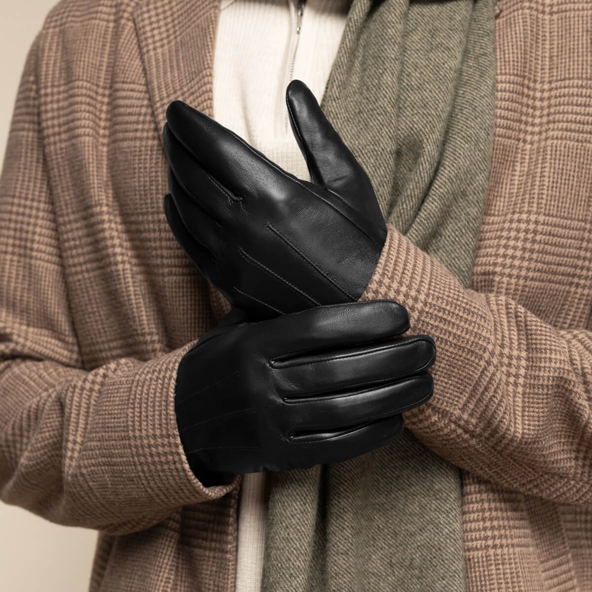 Jake (black) - sheepskin gloves with warm fleece lining & touchscreen feature - Schwartz & von Halen - EU - 7