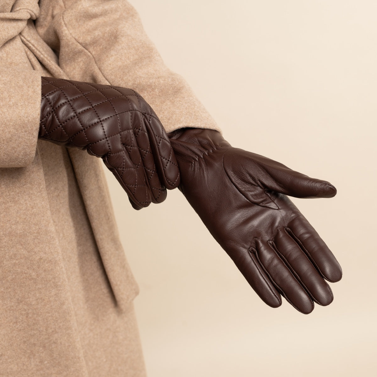Kira (brown) - sheepskin leather gloves with wool/cashmere lining & touchscreen feature - Schwartz & von Halen - EU - 11