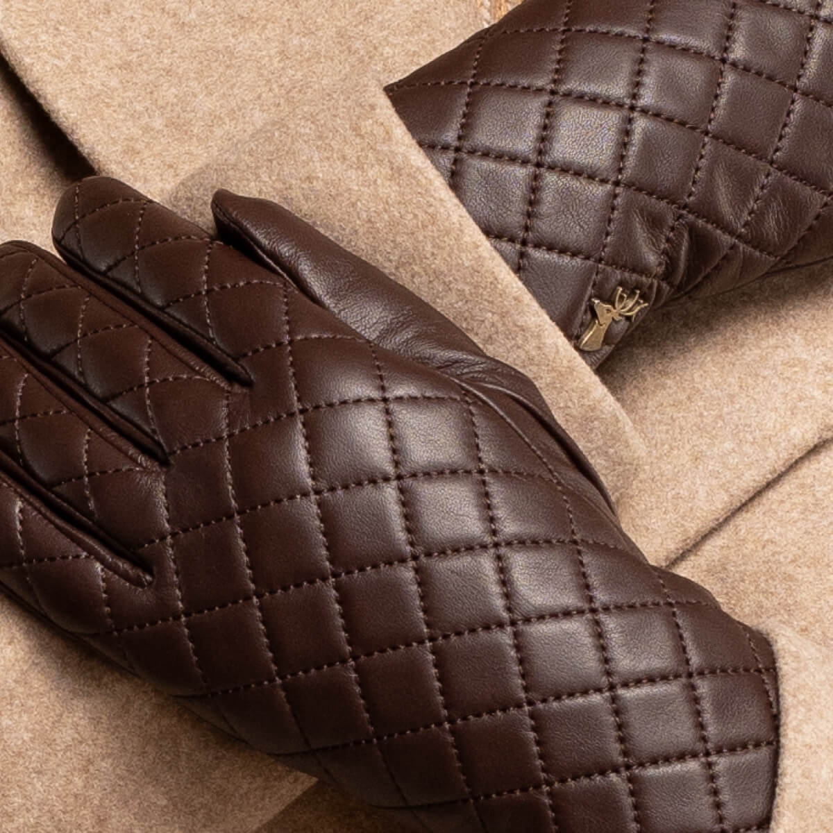 Kira (brown) - sheepskin leather gloves with wool/cashmere lining & touchscreen feature - Schwartz & von Halen - EU - 14