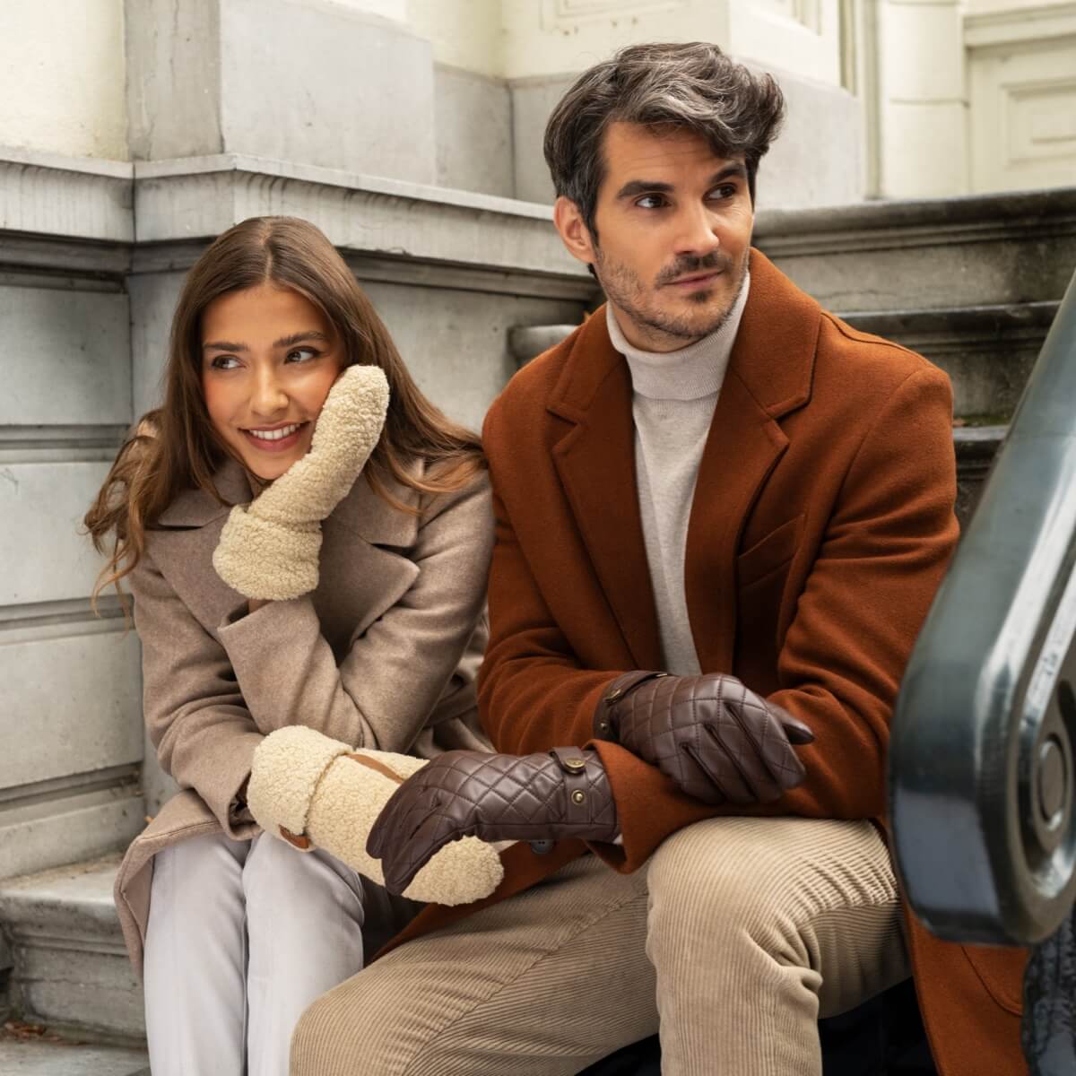 Sophia (beige) - Ultra-soft teddy mittens with warm faux fur lining - Schwartz & von Halen - EU - 15