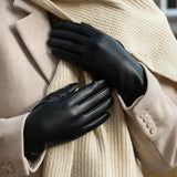 Luna - vegan leather gloves with fleece lining & touchscreen feature - Schwartz & von Halen - EU - 7