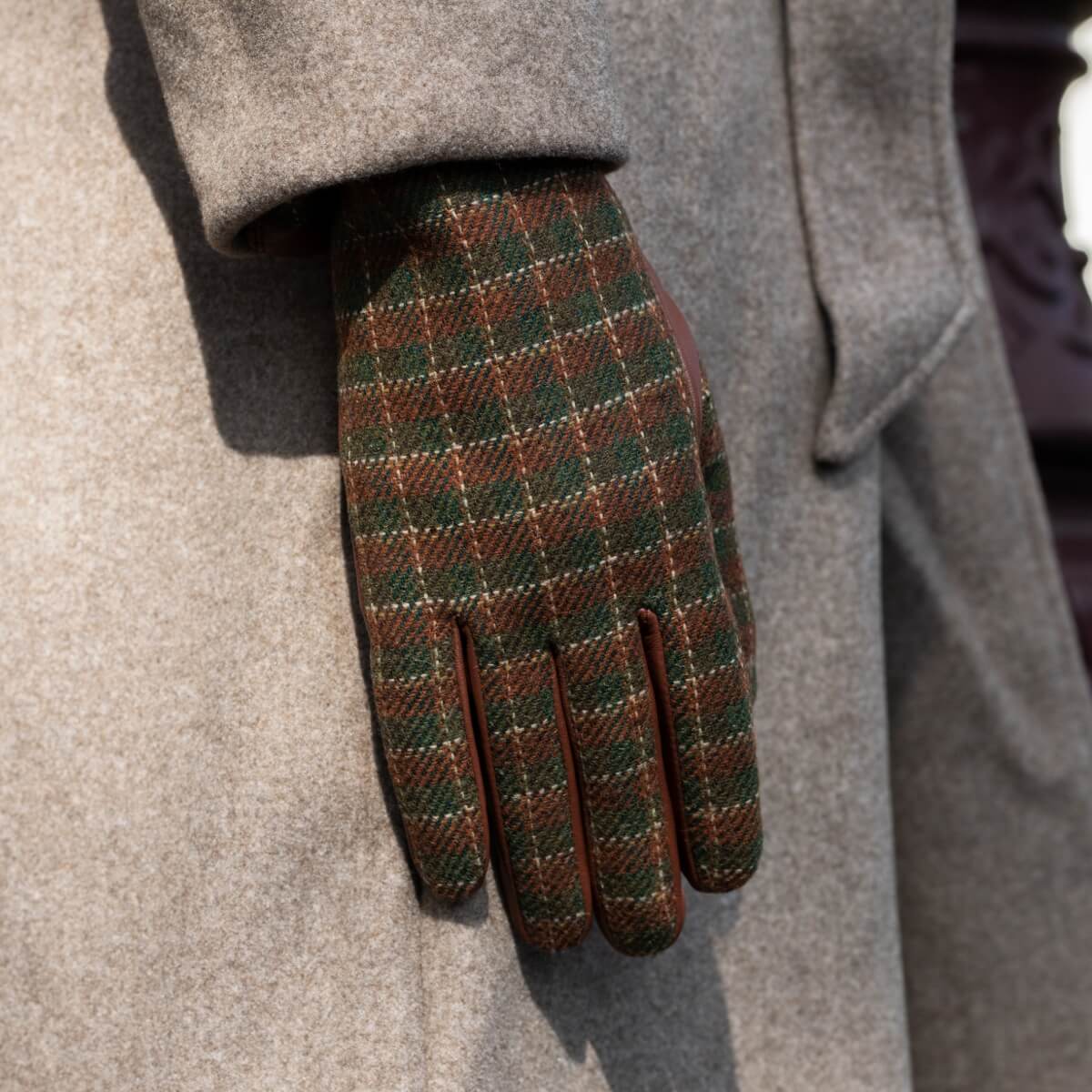 Rosie - sheepskin leather gloves with fleece lining & touchscreen feature - Schwartz & von Halen - EU - 8
