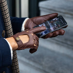 Bruine leren auto handschoenen met open knokkels en touchscreen functie – smartphone compatibel – Schwartz & von Halen