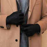 Benedict (black) - Exclusive peccary leather men’s gloves with cashmere lining