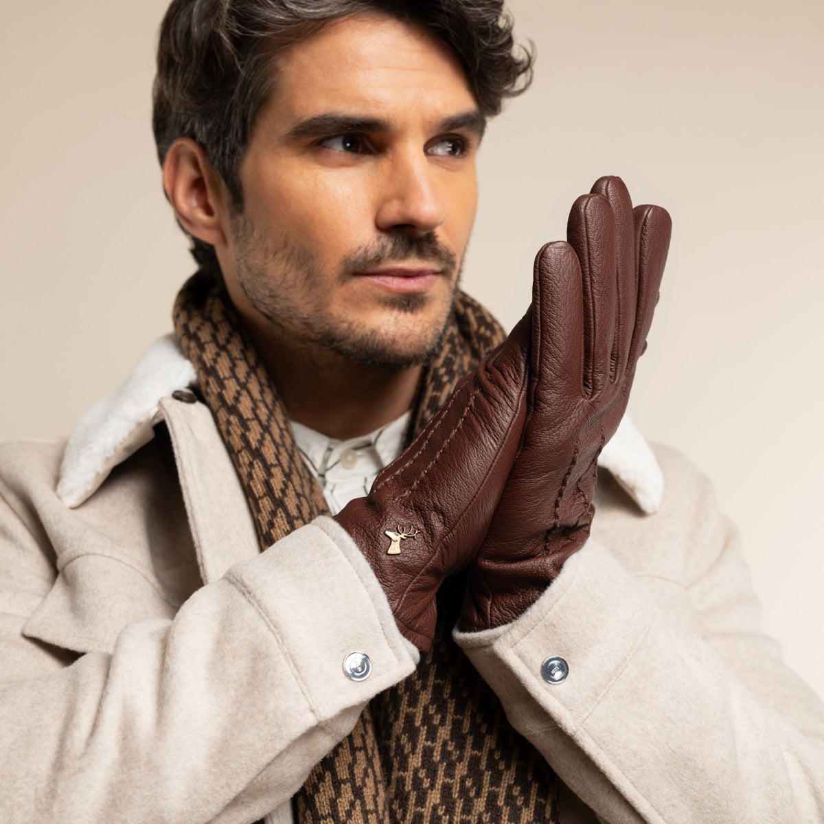 Harvey (cognac) - goatskin leather gloves with luxurious wool lining & touchscreen feature - Schwartz & von Halen - EU - 10