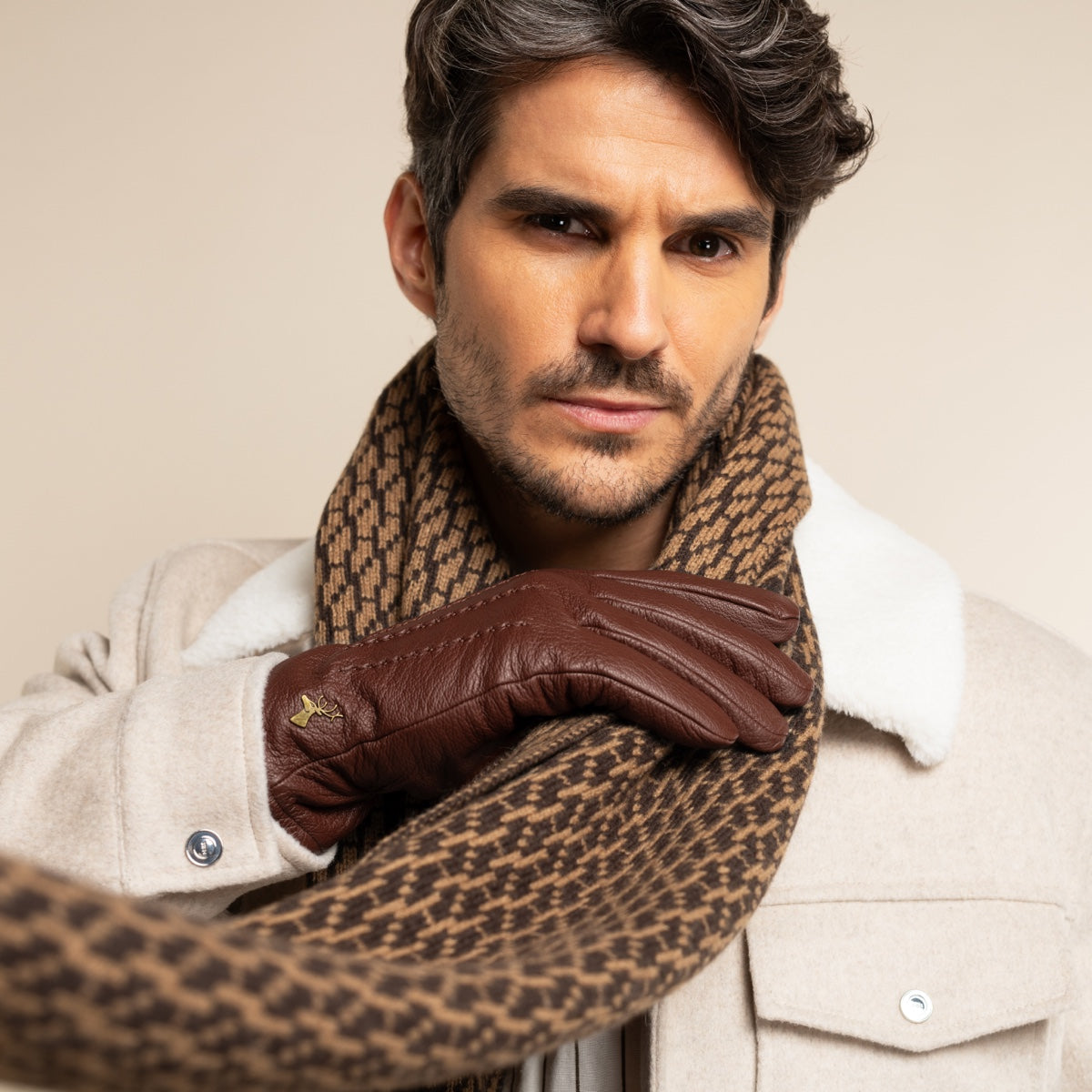Harvey (cognac) - goatskin leather gloves with luxurious wool lining & touchscreen feature - Schwartz & von Halen - EU - 12