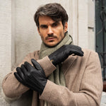 Jaxon (black) - goatskin leather gloves with luxurious faux fur lining & touchscreen feature - Schwartz & von Halen - EU - 10