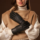 Kathleen (black) - Exclusive peccary leather women's gloves with cashmere lining