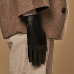Luna - vegan leather gloves with fleece lining & touchscreen feature - Schwartz & von Halen - EU - 10