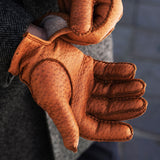 Benedict (cognac) - Exclusive peccary leather men’s gloves with cashmere lining