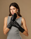 Rosemary Mid-forearm (noir) - Gants pour femme en cuir d’agneau avec doublure en soie & fonction tactile