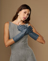 Rosemary Mid-forearm (gris) - Gants pour femme en cuir d’agneau avec doublure en soie & fonction tactile