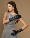 Rosemary Mid-forearm (bleu marine) - Gants pour femme en cuir d’agneau avec doublure en soie & fonction tactile