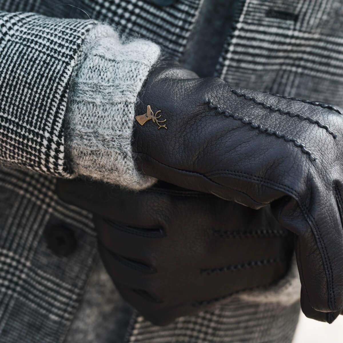 William (black) - goatskin leather gloves with warm fleece lining and press-stud - Schwartz & von Halen - EU - 7